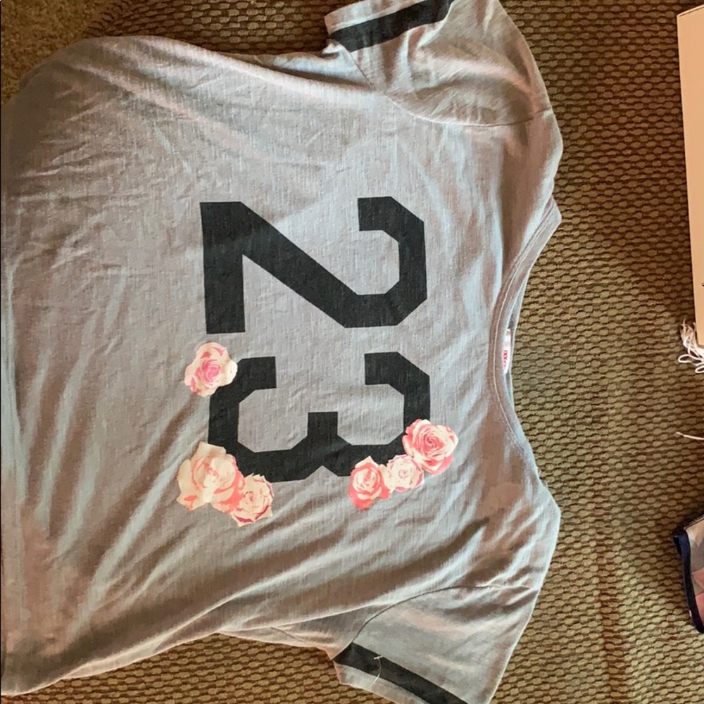 T shirt